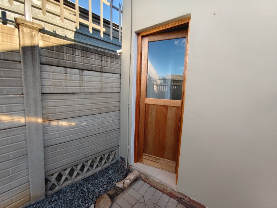 To Let 1 Bedroom Property for Rent in Generaal De Wet Free State